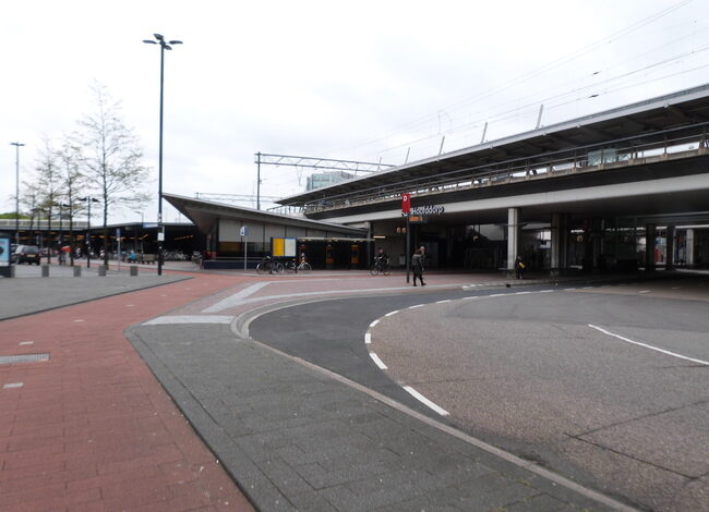 HSL-treinen voorlopig een stuk langzamer tussen Hoofddorp en Roelofarendsveen