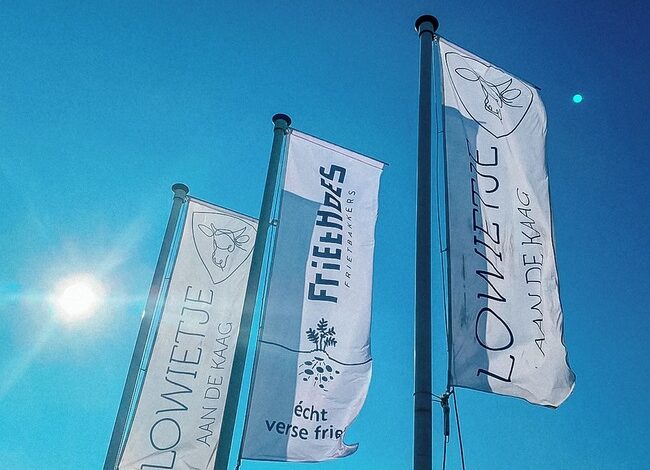 Drijvend terras Lowietje Aan de Kaag gezonken