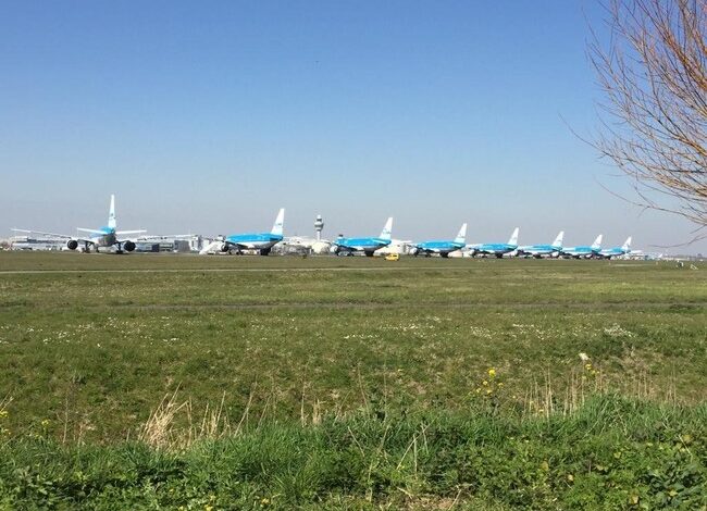 Boeing 777 van KLM keert terug naar Schiphol