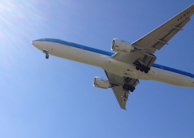 KLM-Boeing maakt rechtsomkeert na rook uit toestel