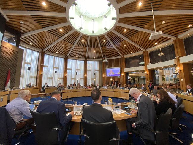 Gemeenteraad wil kassencomplex Rijsenhout weer aanpakken