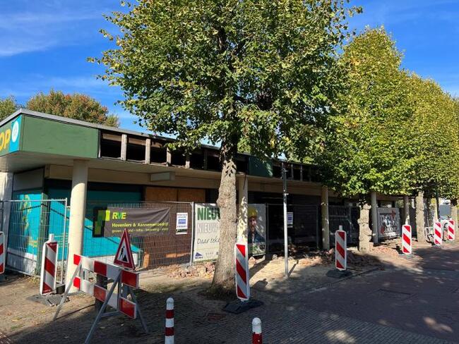 Nieuw groen jasje voor oude Vennepse kringloopwinkel
