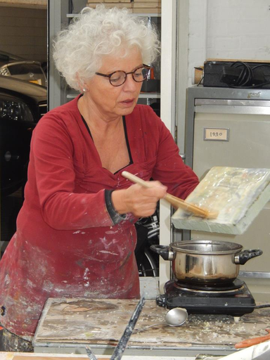 Wasschilderijen en lichtsculpturen bij Galerie Kunst 2001