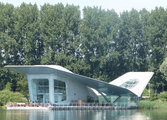 Het Paviljoen in het Haarlemmermeerse Bos wordt monument