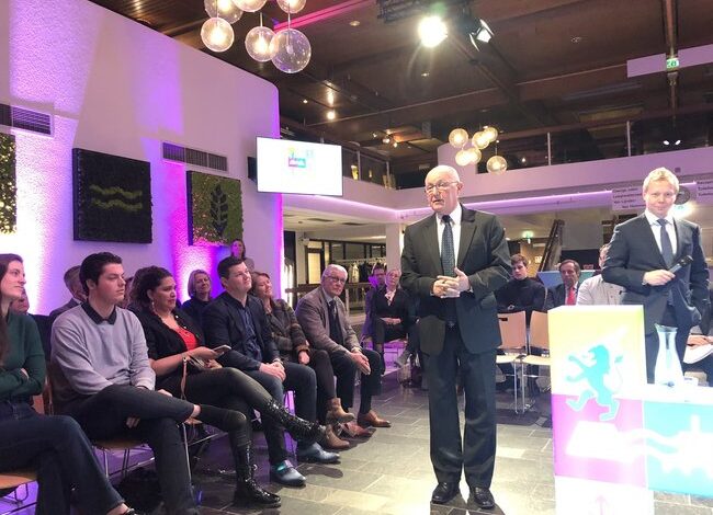 Town hall meeting in Hoofddorp