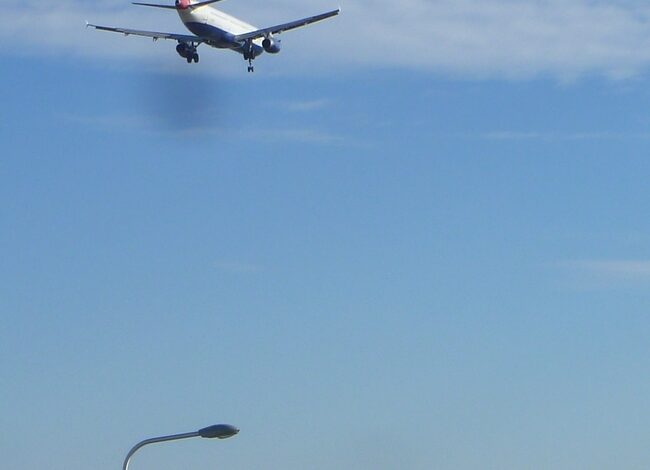 Vliegverkeer en hinder Schiphol nemen weer toe