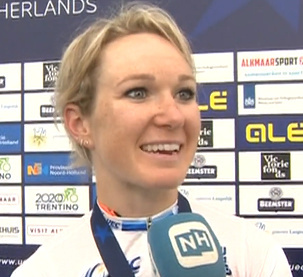 Amy Pieters is Europees Kampioene op de weg