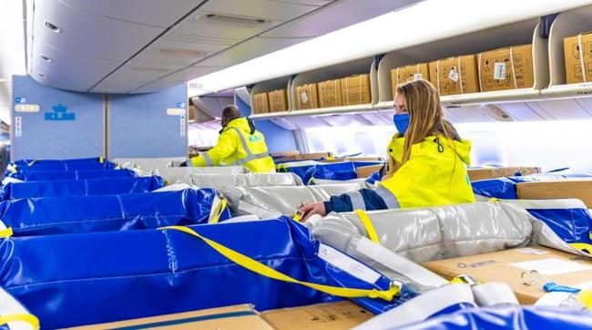 Vrachtvervoer in vliegtuigcabine eenvoudiger