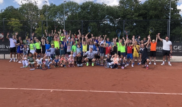 Tallon Griekspoor geeft clinic bij De Kikkers