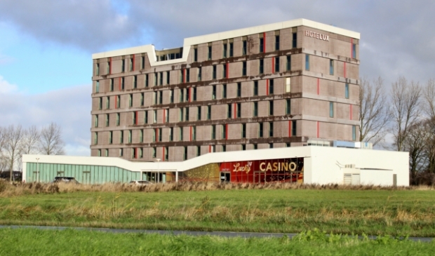 Weinig beweging rond Hotelux