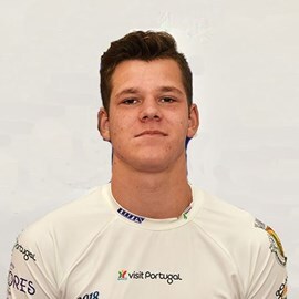 Alle pijlen op Olympische surfdroom gericht