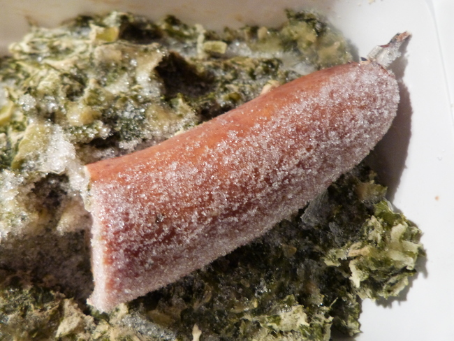 Mogelijk metaal in rookworst Dirk en DekaMarkt