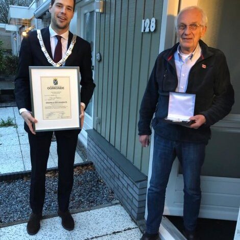 Erespeld voor Ton van Poeteren