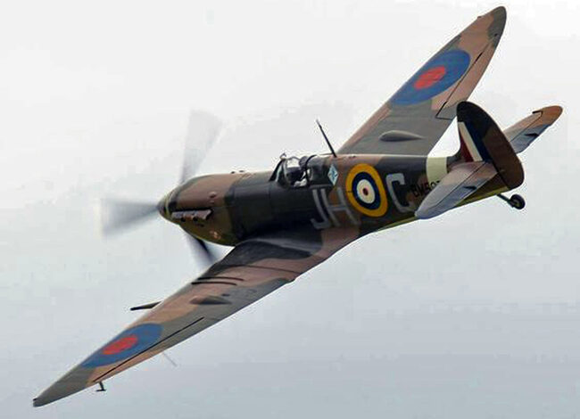 Spitfire dag bij CRASH museum