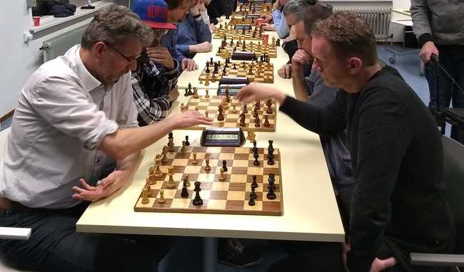 Schaakevent in winkelcentrum Hoofddorp