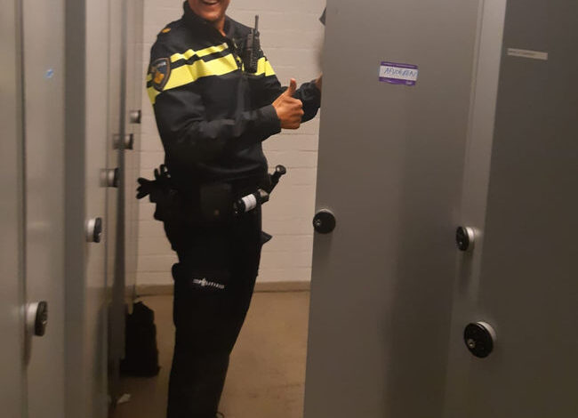 Arjan Schut wijkagent in Hoofddorp-centrum