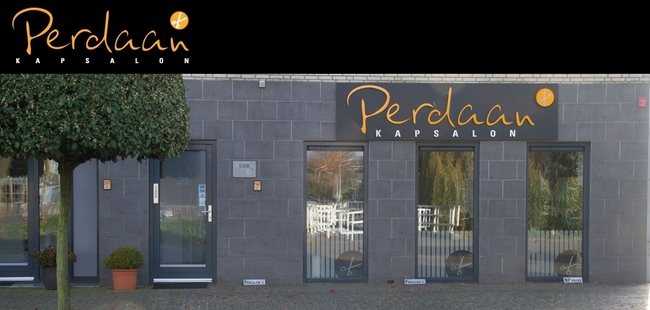 Misschien wel de grappigste schrijvende kapper van Nederland