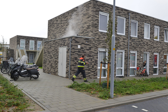 Brandweer rukt uit voor rookwolken
