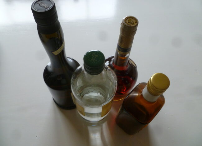 Mogelijk minder alcoholverkoop op Schiphol