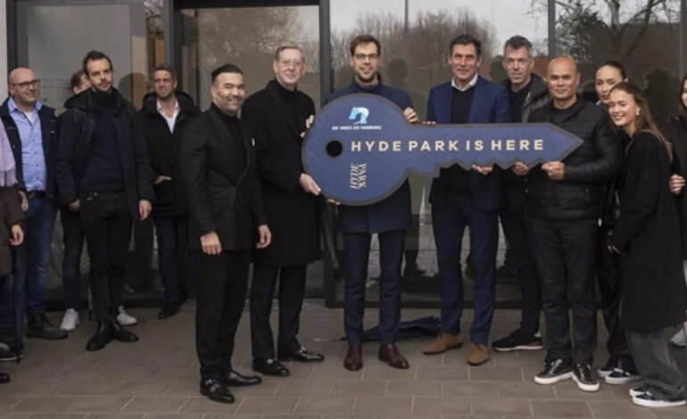 Eerste bewoners van Hyde Park Hoofddorp