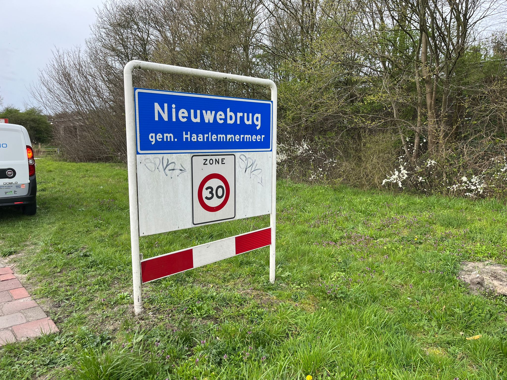 Nieuwebrug is helemaal klaar met autowrakken
