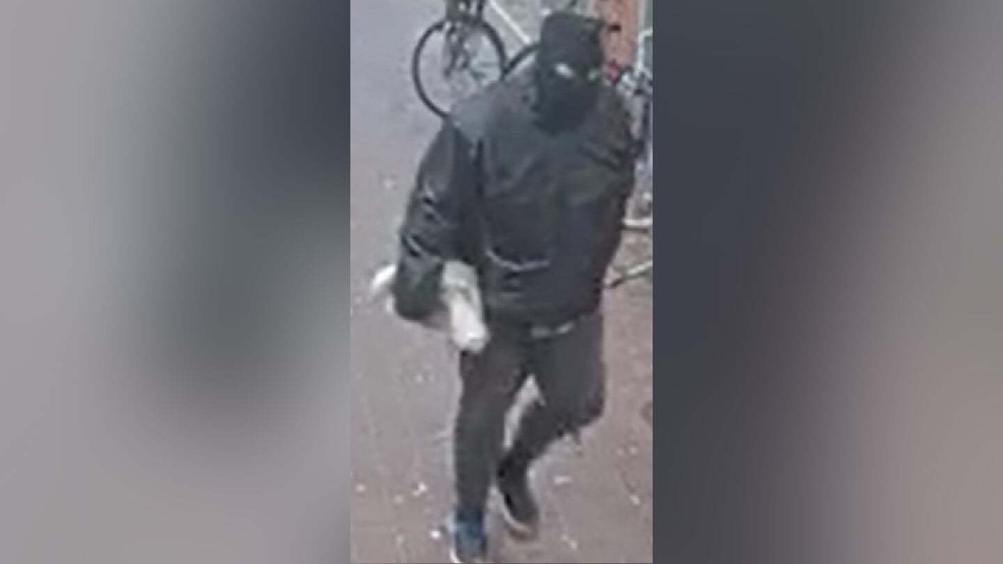 Politie deelt foto verdachte inbraakpoging Hoofddorp