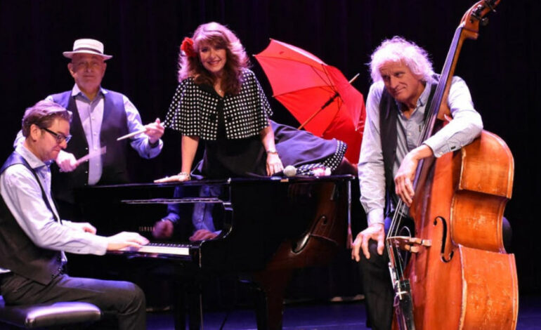 Swingmuziek van Trio van Toen in Nieuw-Vennep