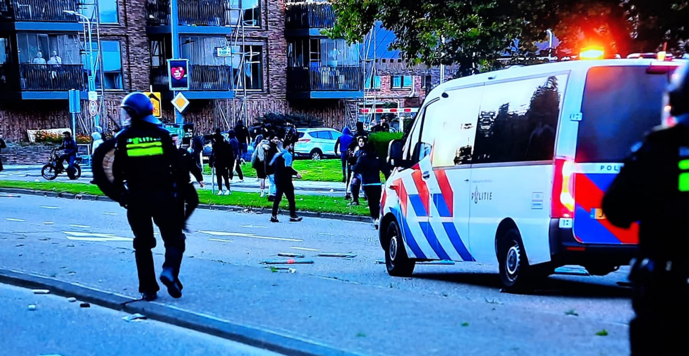 Drie mannen aangehouden na ongeregeldheden bij demonstratie Hoofddorp
