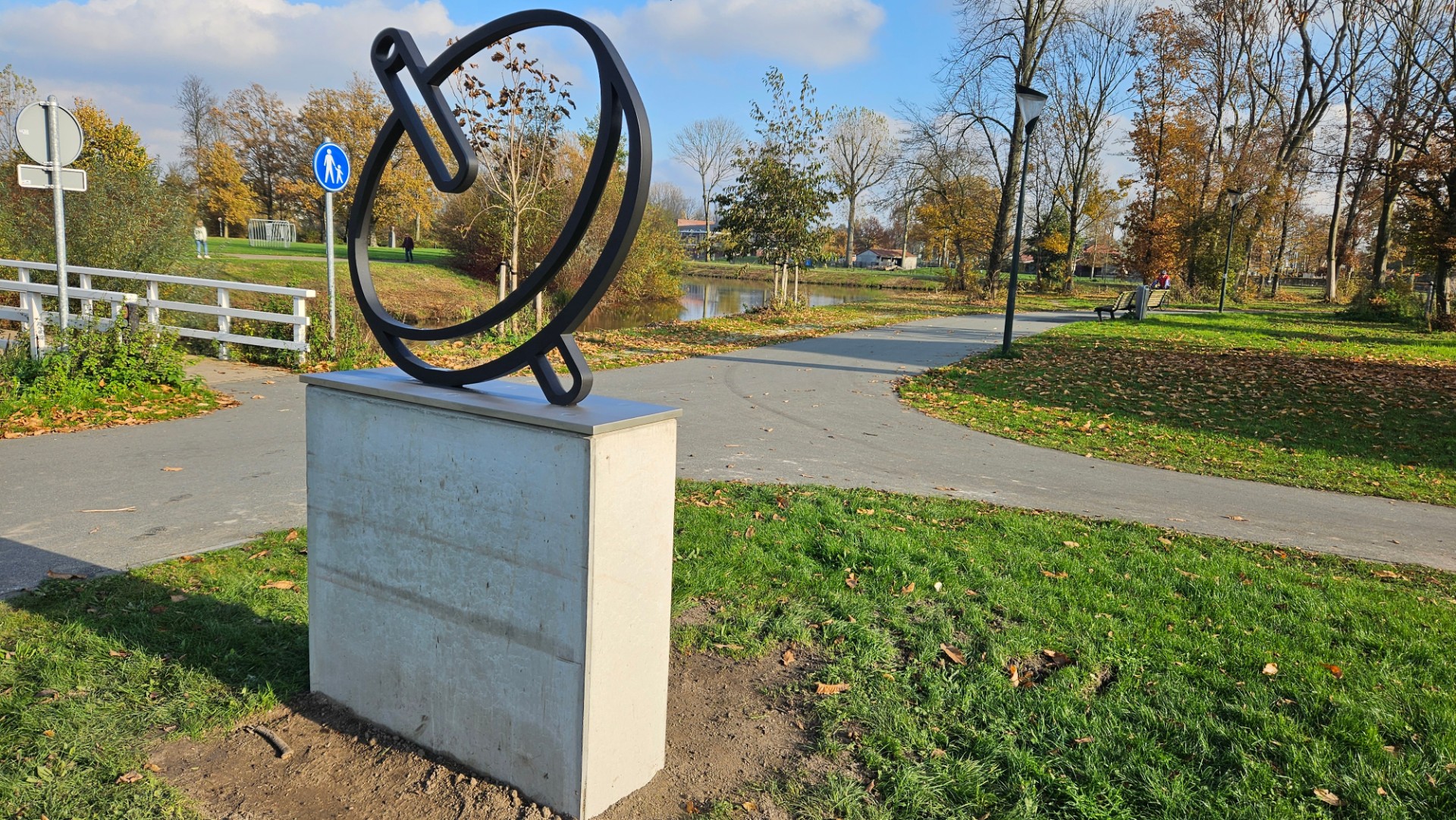 Eerste kunstwerk siert het Groene Lint in Badhoevedorp