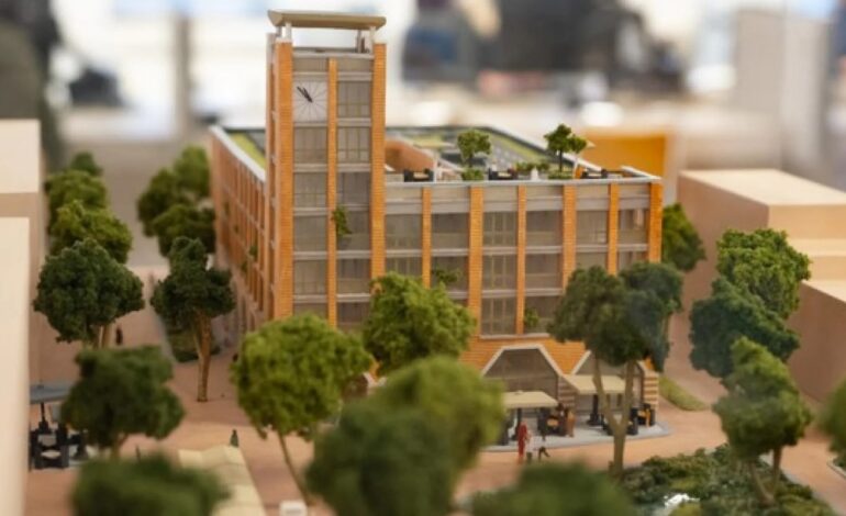 Rechter buigt zich over toekomst Mercator en Marktgebouw