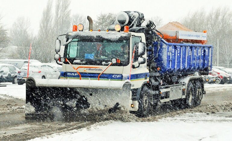 Spekglad door sneeuwval: gemeente neemt extra maatregelen
