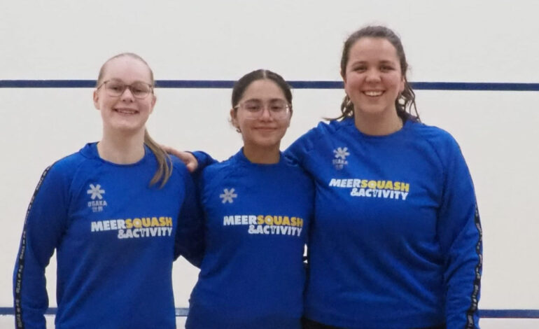 ‘MeerSquash vrouwen boeken ruime thuiszege