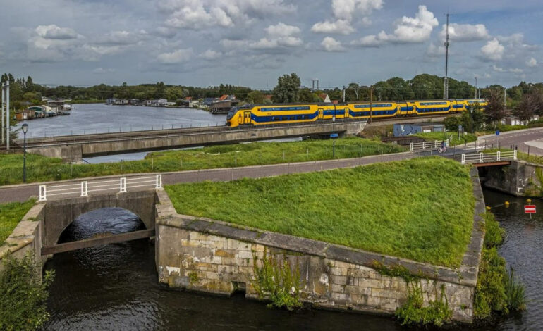 Monumentale sluisjes Halfweg krijgen grootschalig herstel
