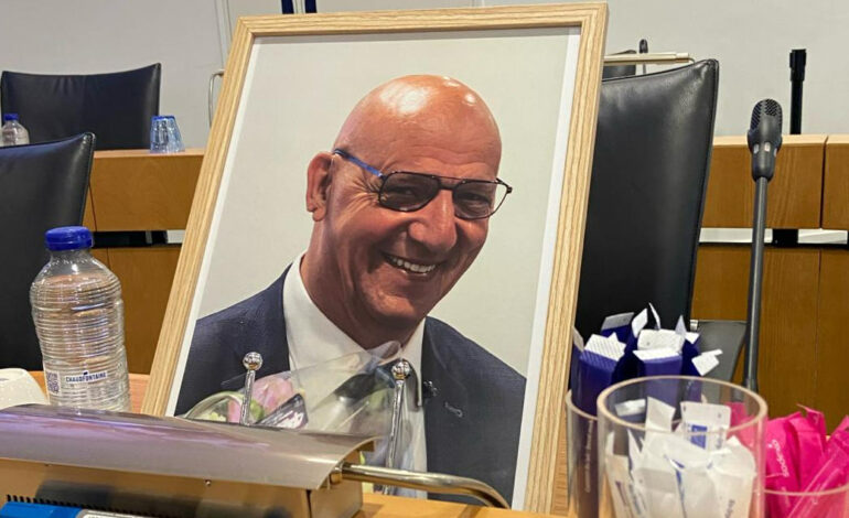 20 raadsleden nemen afscheid tijdens speciale vergadering