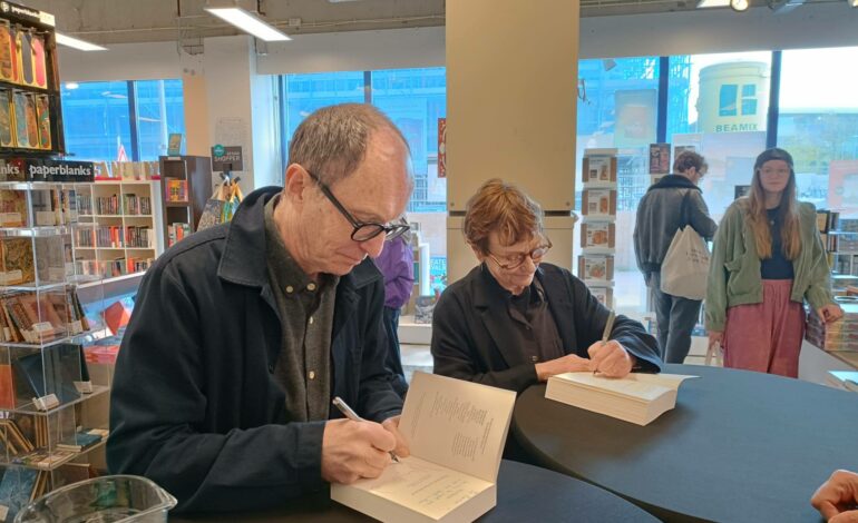 Nicci French signeren bij Boekhandel Stevens