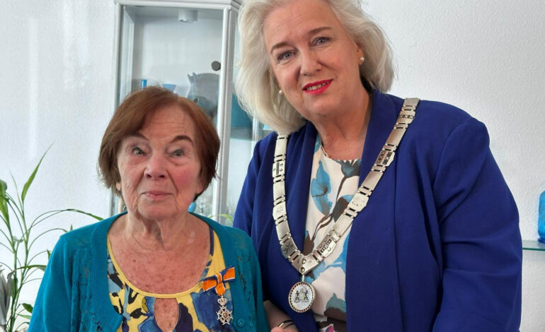 Lintjesregen: 24 inwoners uit Haarlemmermeer onderscheiden (Video)