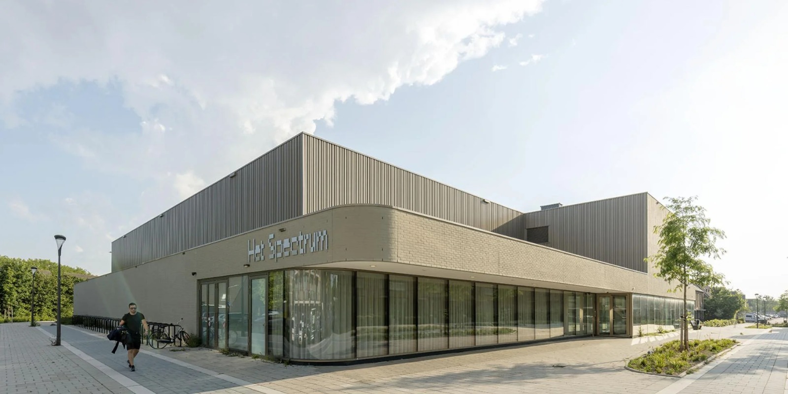 Sporthal Het Spectrum krijgt een nieuwe vloer