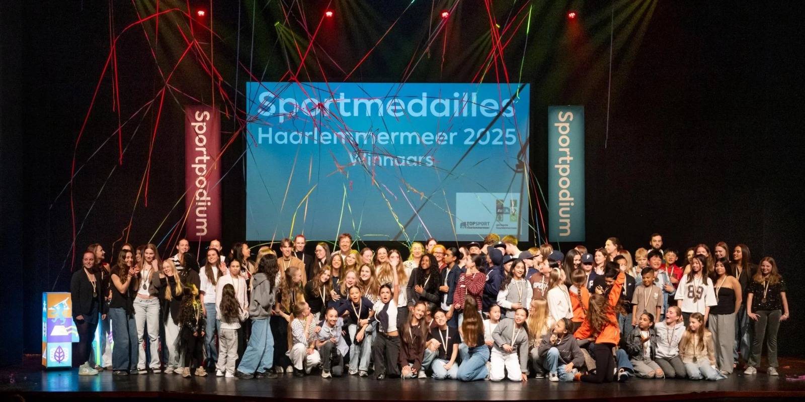 150 sporters geëerd met medaille