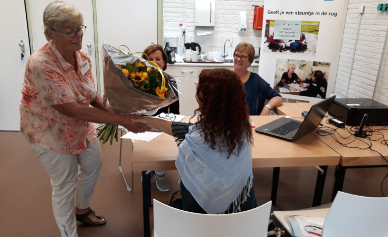 Humanitas zoekt vrijwilligers en hulpvragers voor Metgezel