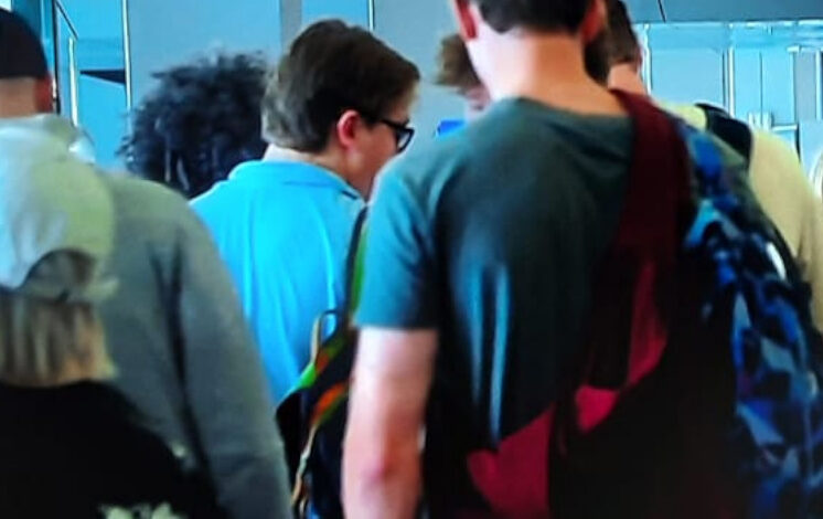 Lange rijen op Schiphol door nieuwe organisatie beveiliging