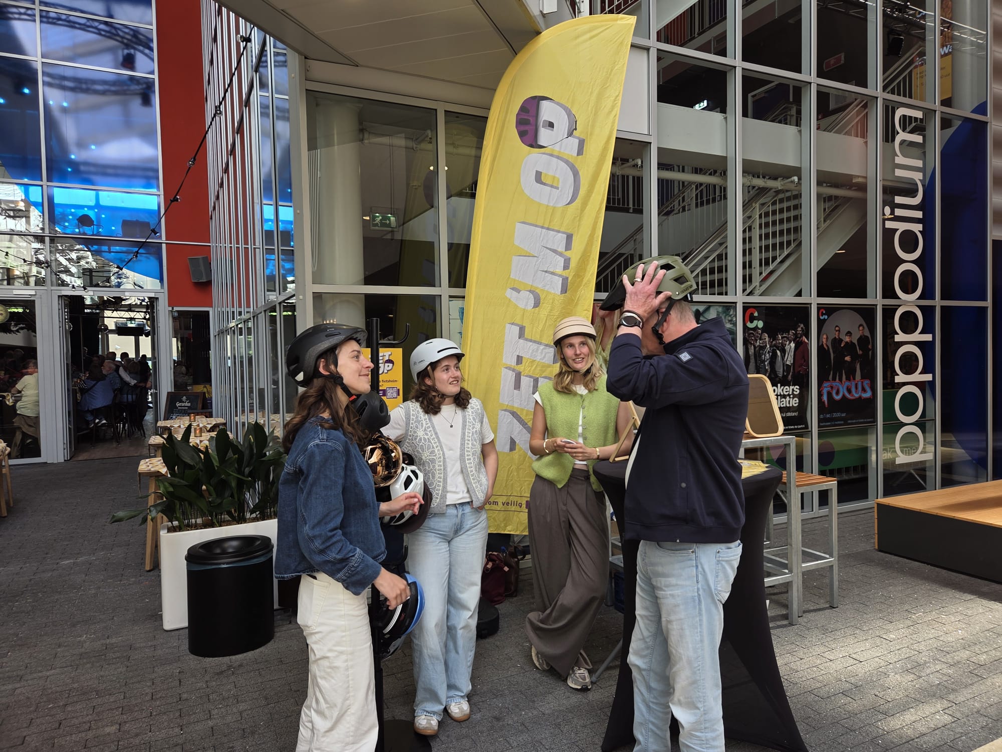 Campagne “Zet ‘m op”