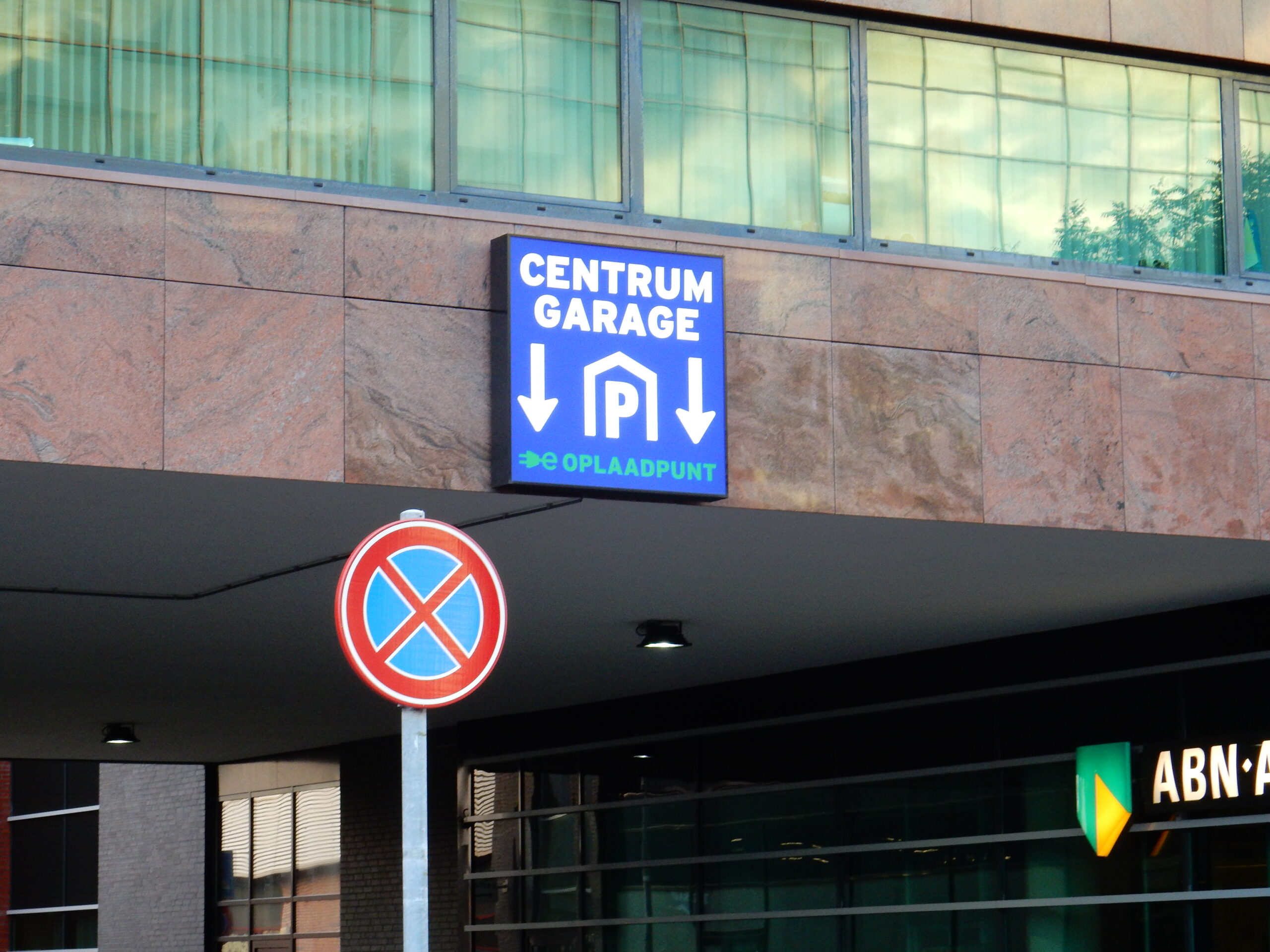 Nieuwe parkeerregels voor centrum Hoofddorp vanaf oktober 2026