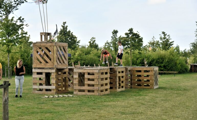 Survival en huttenbouwen op Buitenplaats Leyduin
