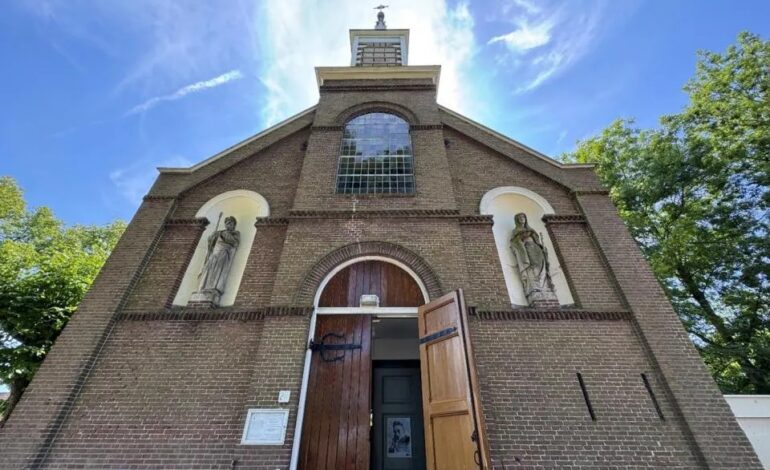 Sint Jacobuskerk in Haarlemmerliede opent deuren tijdens Open Monumentendag