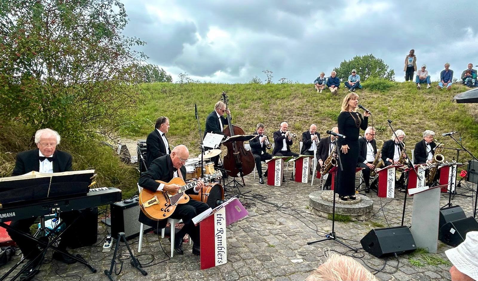 The Ramblers groot succes in openluchttheater Fort NOXX