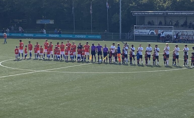 Hoofddorp wint in vermakelijke derby van FC Aalsmeer