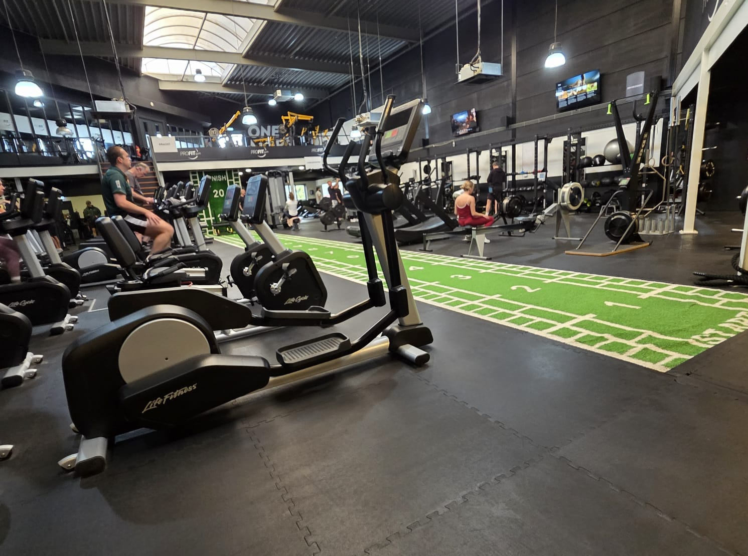Zes op de tien volwassenen sporten wekelijks