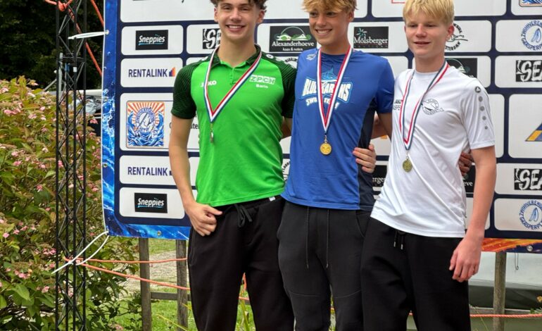 Jeugdzwemmer Baris Tomu wint zilver