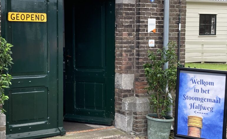 Gratis naar stoomgemaal onder stoom