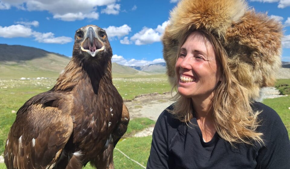Hoofddorpse illustrator maakt kaartenset voor goed doel na bijzondere reis door Mongolië